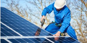 Installation Maintenance Panneaux Solaires Photovoltaïques à Curnier